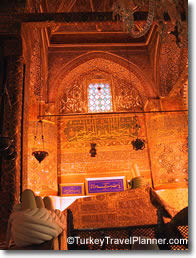 Gilded Tomb of Jelaleddin Rumi (Mevlana), Konya, Turkey