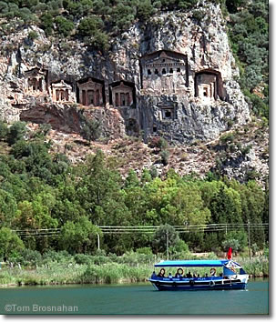 Rock-hewn tombs & boat on Dalyan Çayı, Dalyan, Turkey