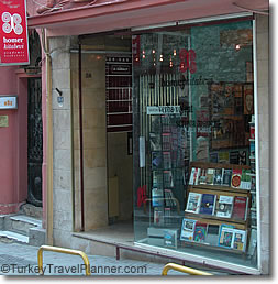 Homer Kitabevi (bookshop), Beyoglu, Istanbul, Turkey