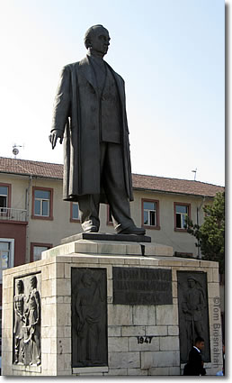 Ismet Inönü Statue, Malatya, Turkey