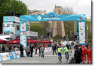 Finish line, Presidential Cycling Tour of Turkey