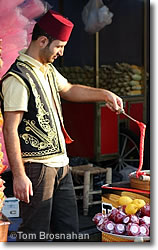 Ottoman taffy at Ramazan time, Istanbul, Turkey