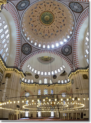 Interior of Süleymaniye Mosque, Istanbul, Turkey