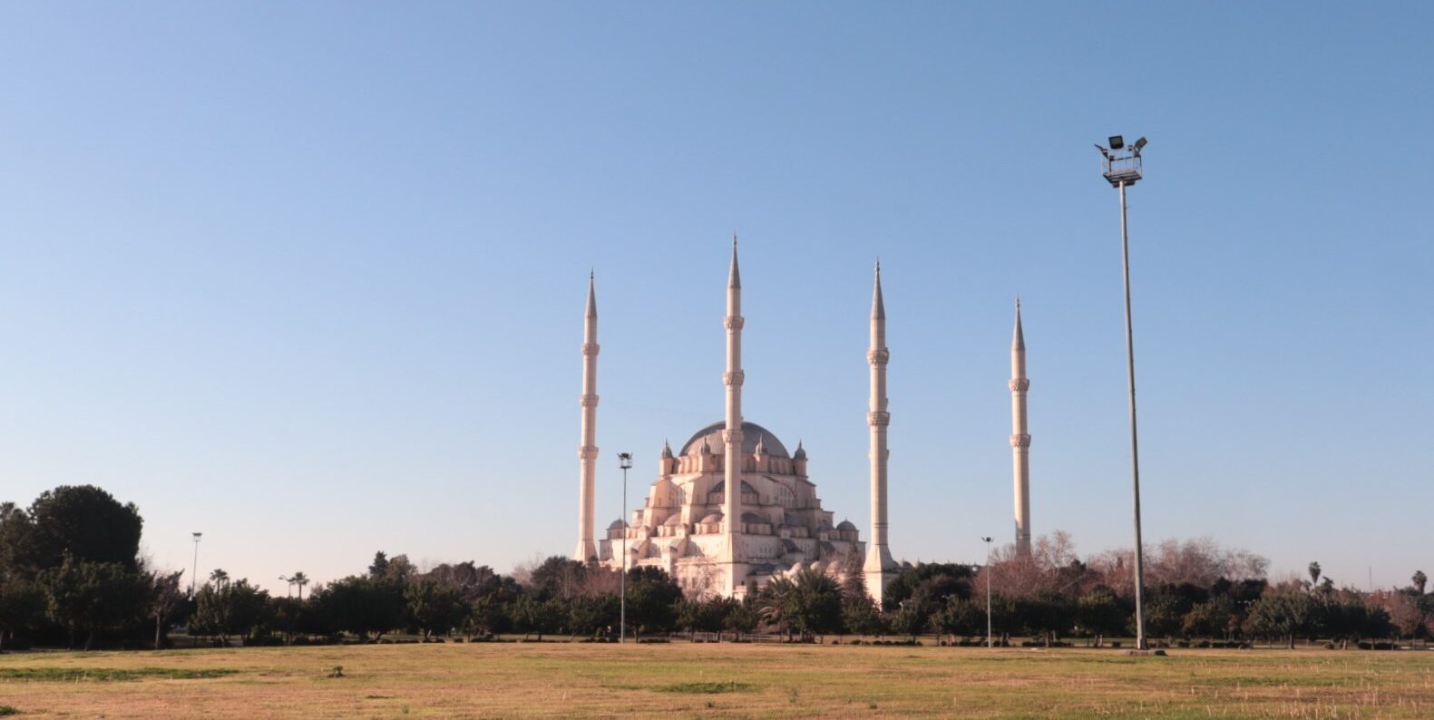Sabanci Merkez Camii Mosque- outside