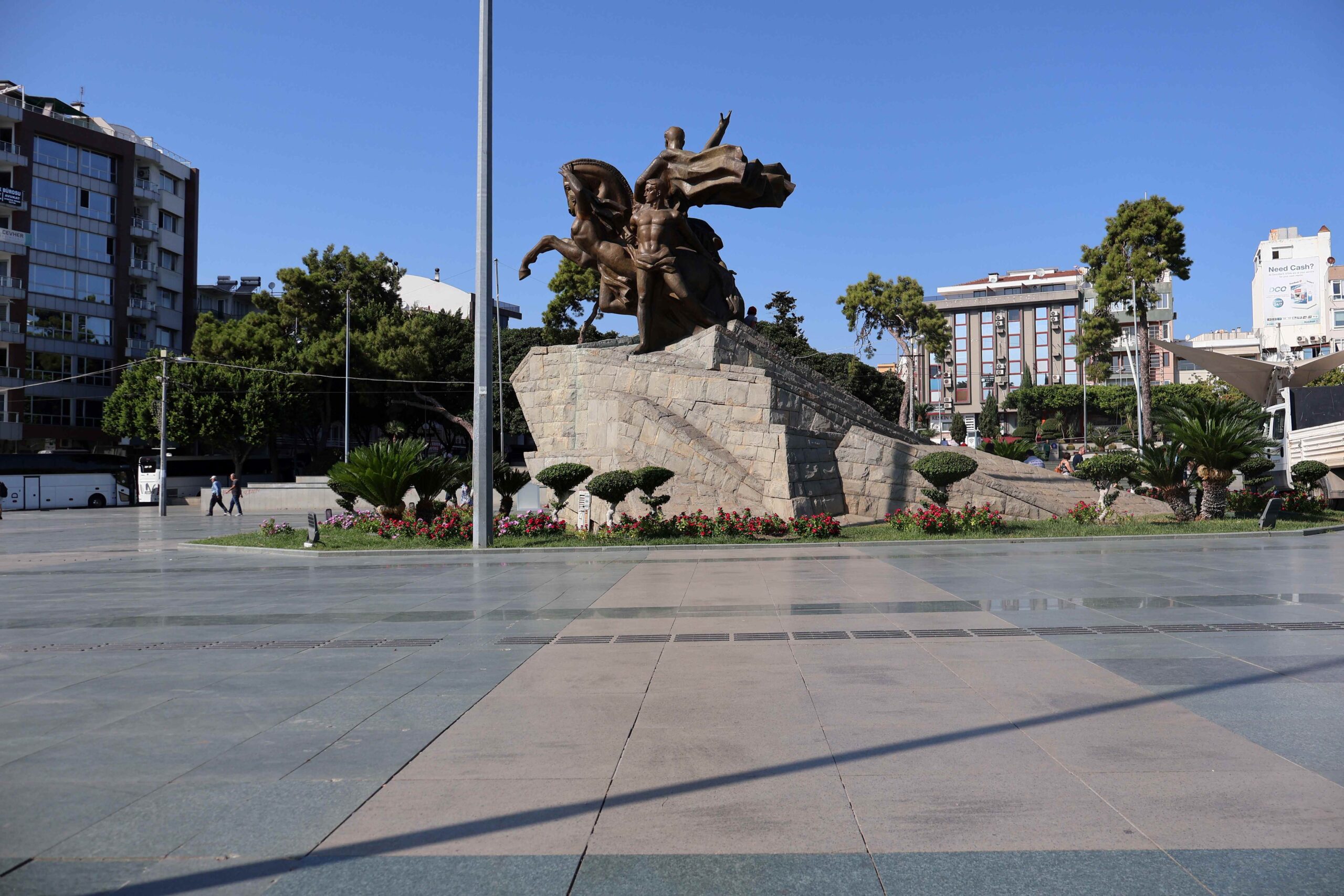Antalya cumhuriyet meydanı
