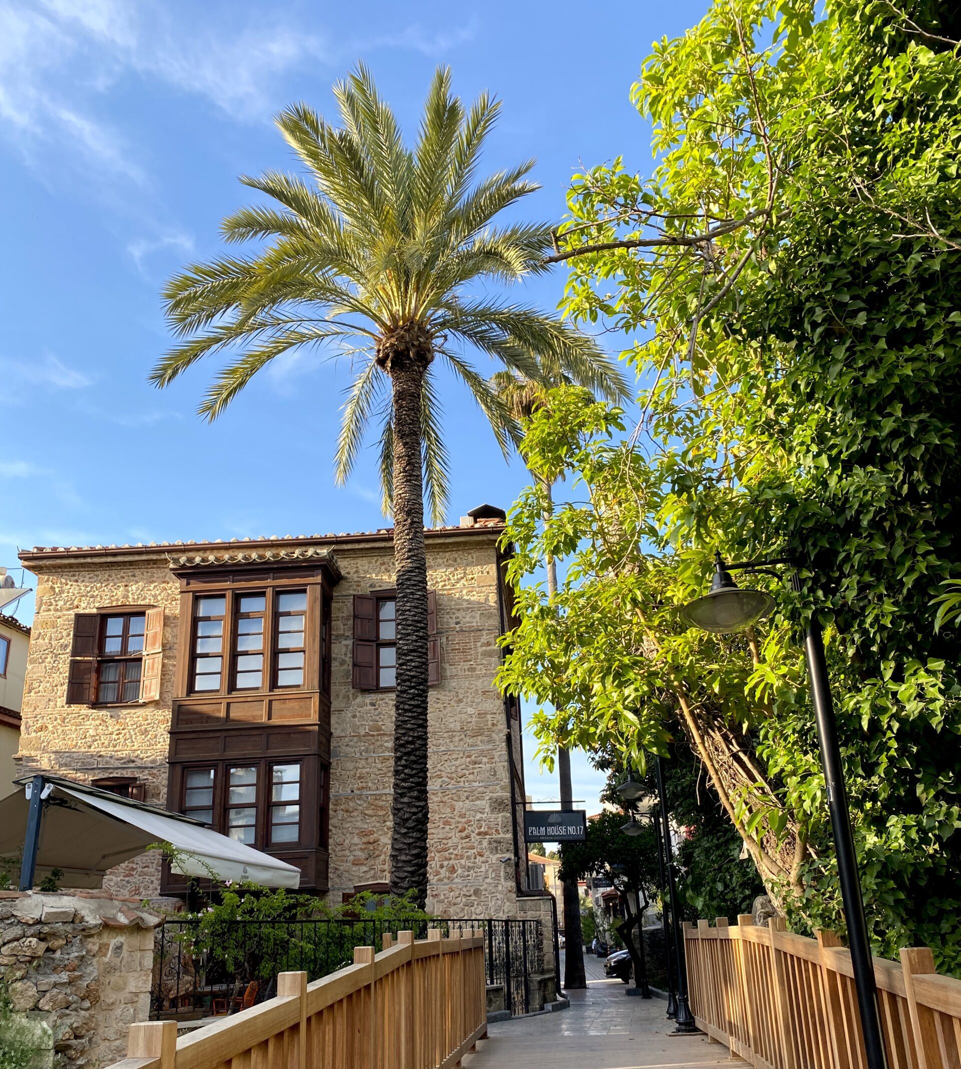 houses in antalya for sale Stunning view of Konyaalti beach in Antalya