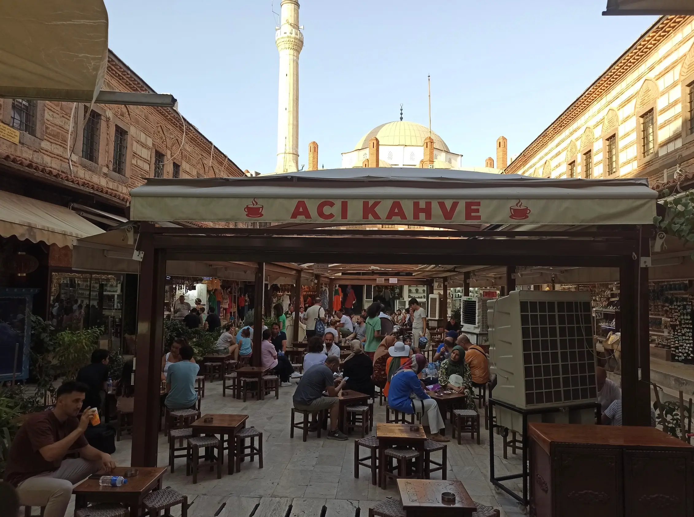Kızlar Ağası Han, Izmir
