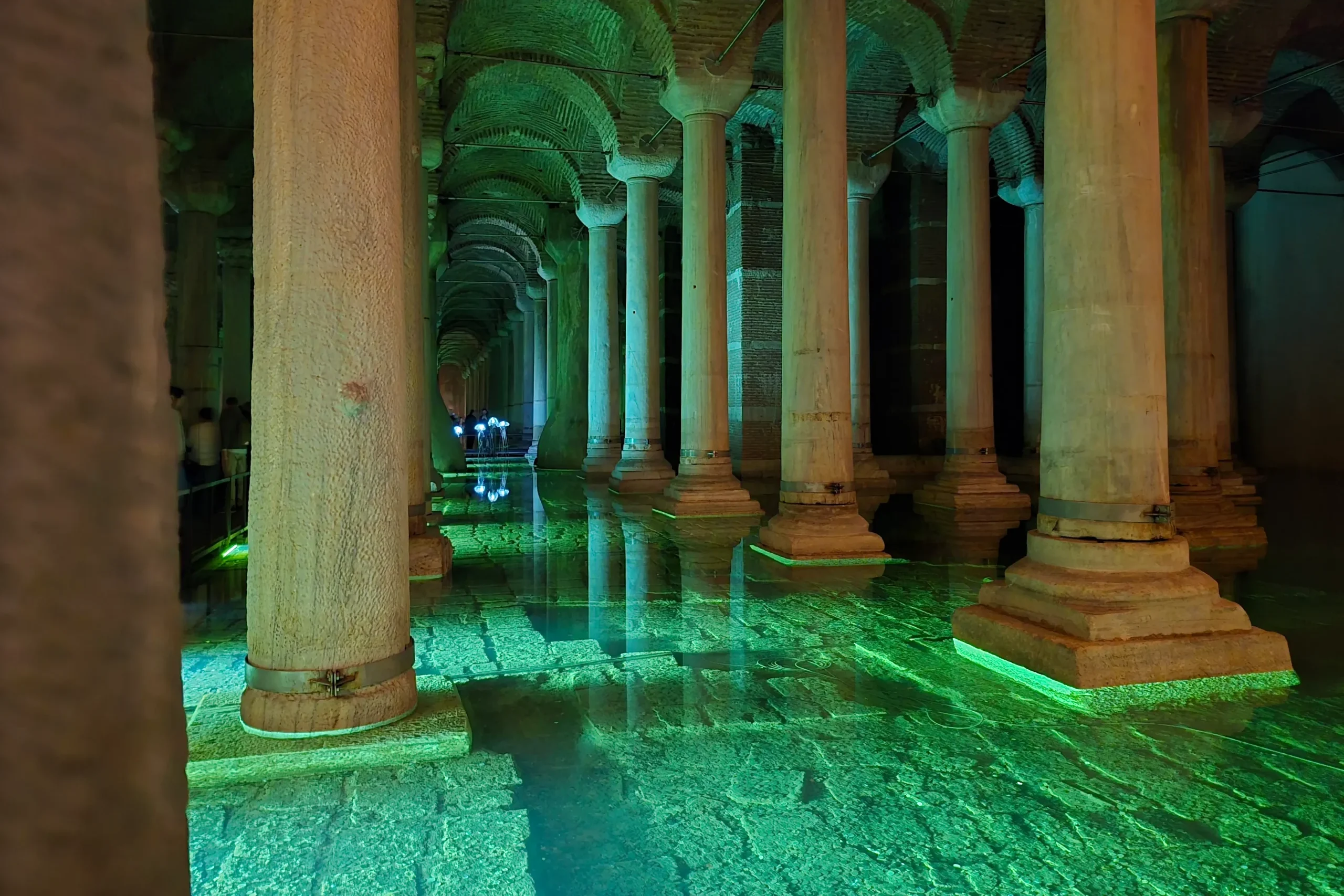 Basilica Cistern light show.