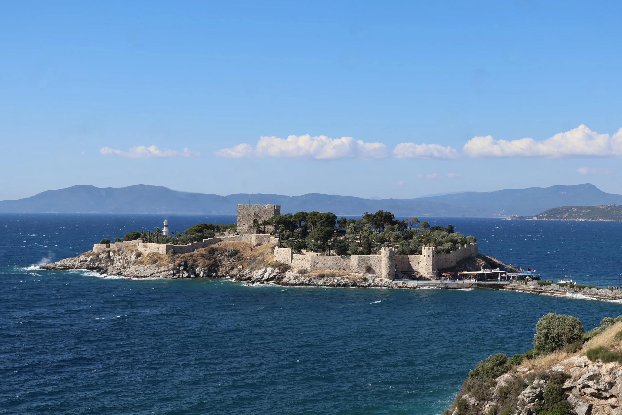 Kuşadası, pigeon island